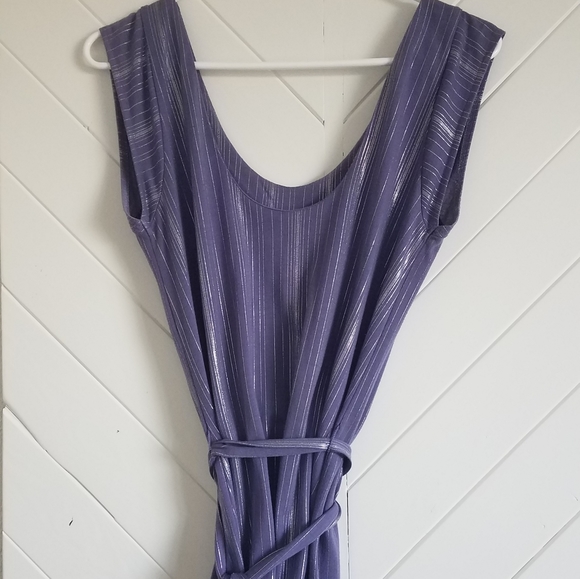 Joe's Jean's pleat front top - Picture 3 of 6